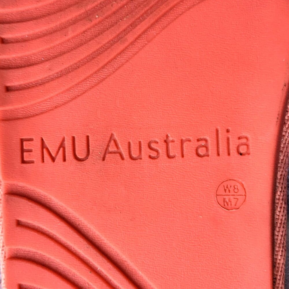 EMU Australia Pink Purple Sheepskin Fluffy Slides Slippers Size W8 M7 - Picture 7 of 7